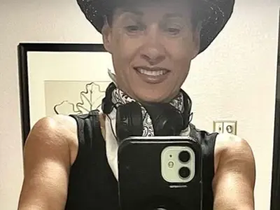 trainer image from gallery